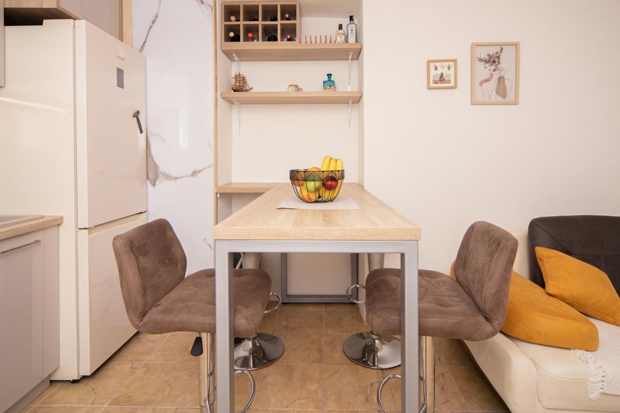 Pržno Stone Beach Apartments מראה חיצוני תמונה