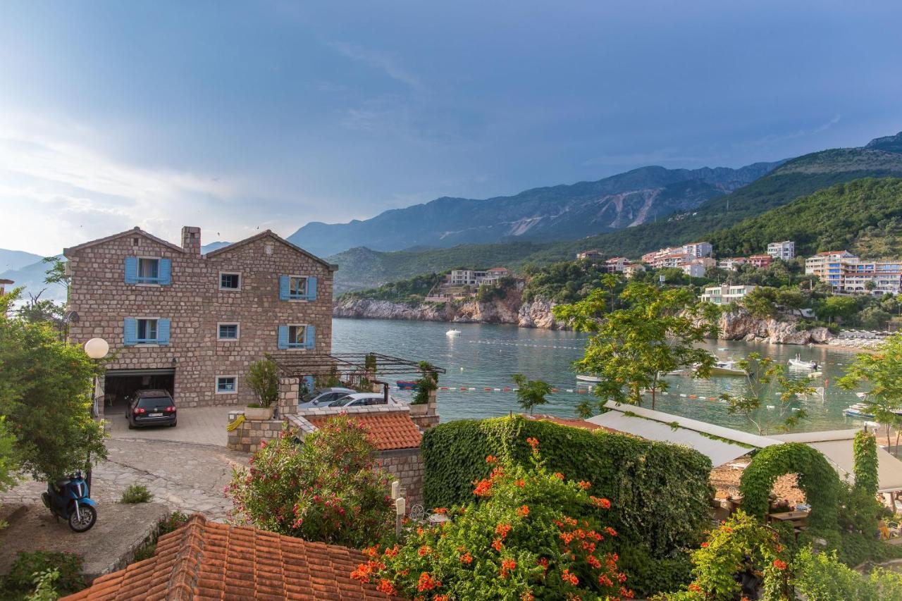 Pržno Stone Beach Apartments מראה חיצוני תמונה
